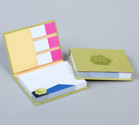 PM100-ART-PAPER Sticky notes set in hardcover ART PAPER